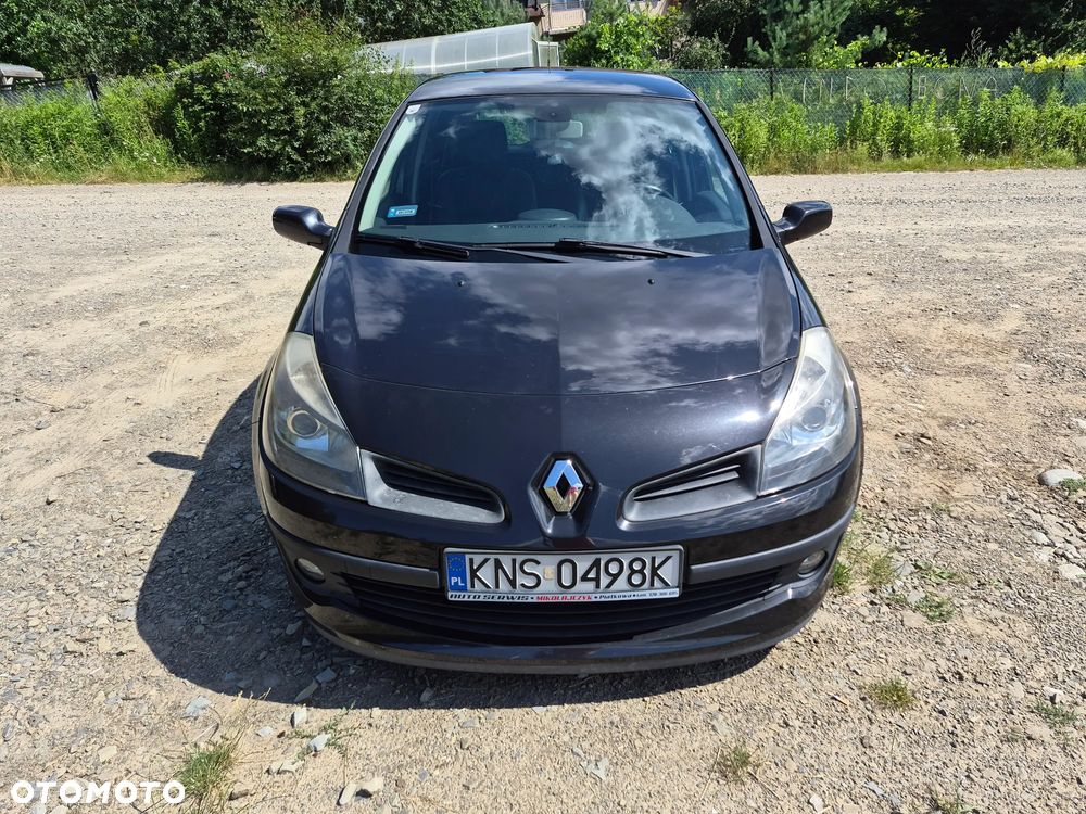 Renault Clio - 2