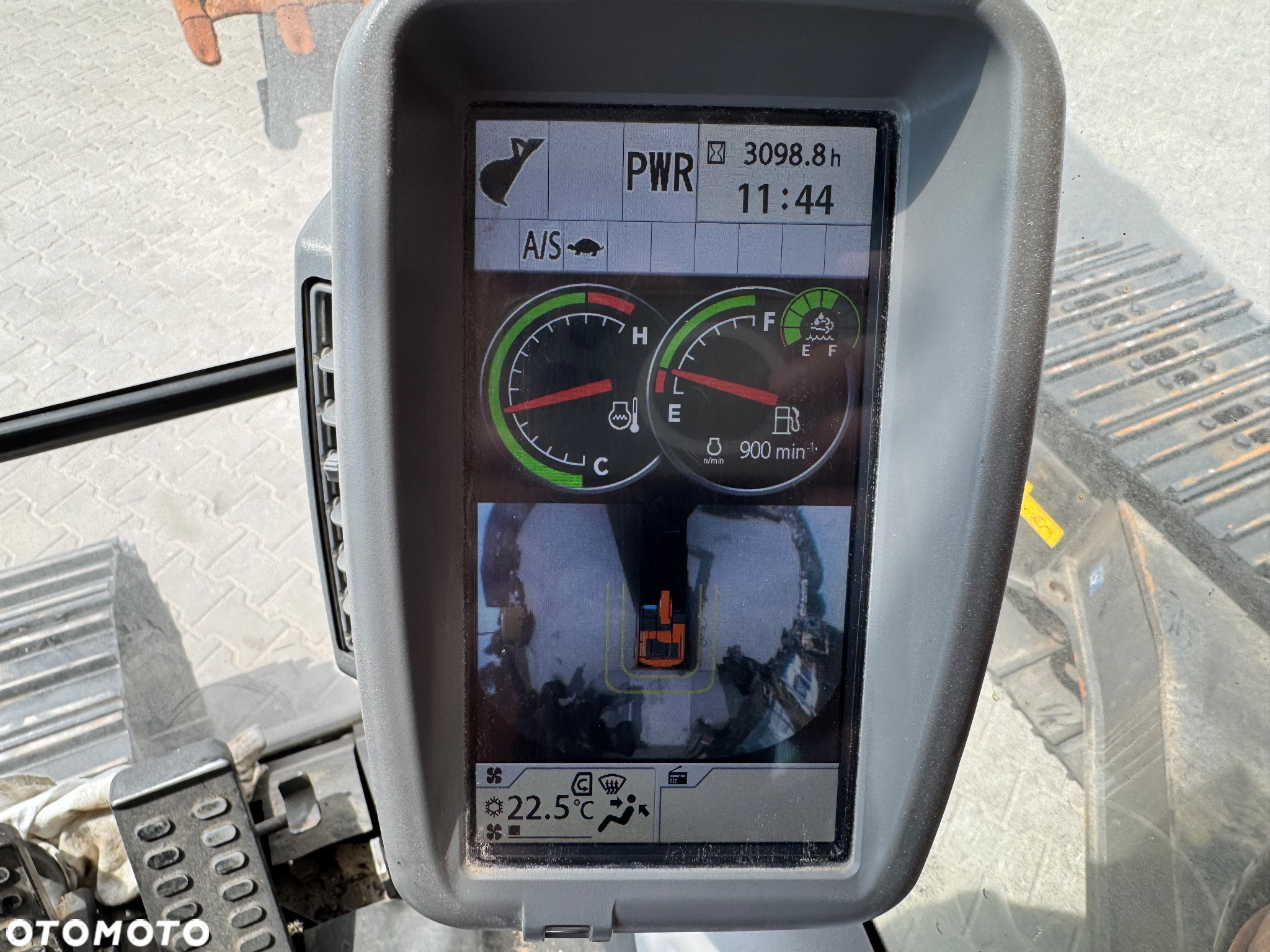 Hitachi ZX 210 LC-6 23 TONY - 12