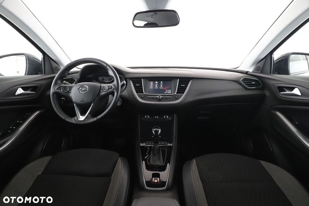 Opel Grandland X 1.2 T GPF Design Line S&S - 13
