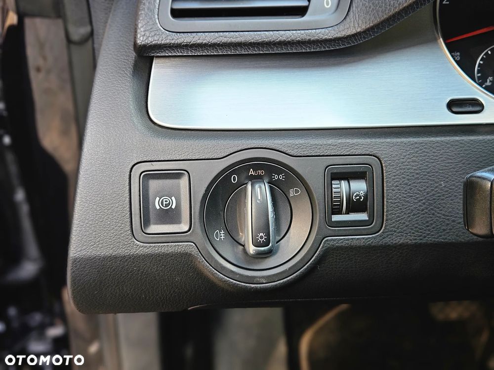 Volkswagen Passat CC 2.0 TSI Automatik - 23