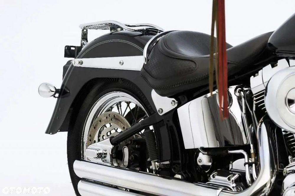 Harley-Davidson Softail Deluxe - 7