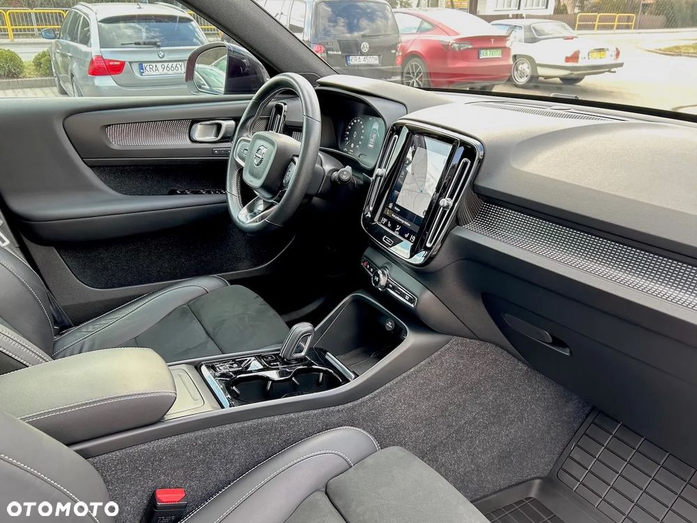 Volvo XC 40 T5 AWD R-Design - 15