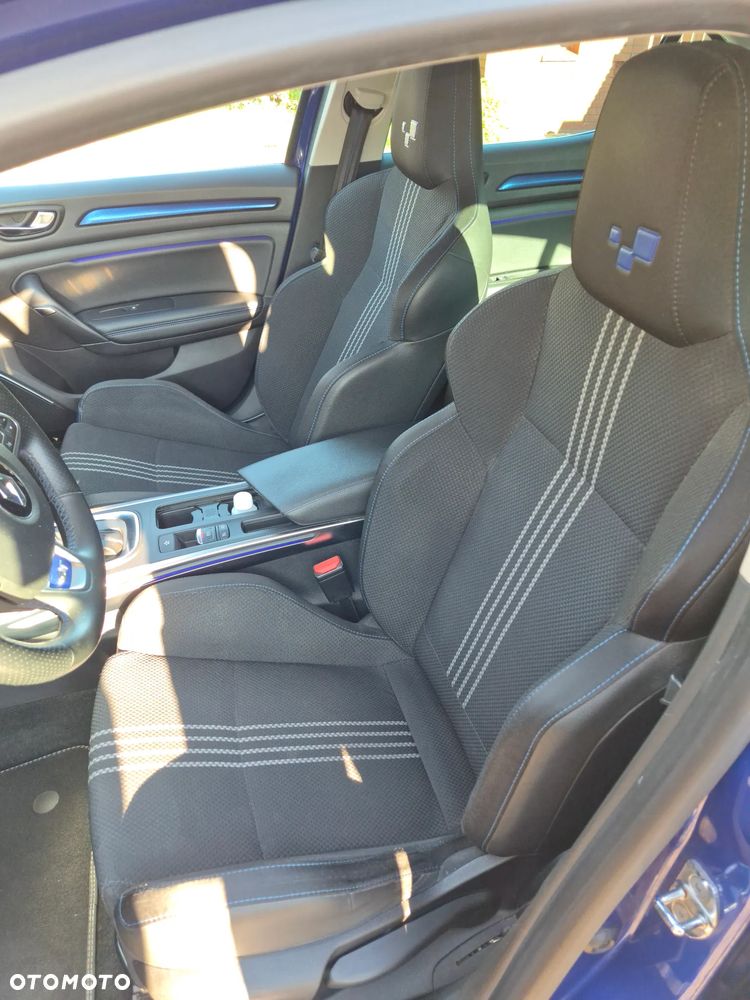 Renault Megane 1.6 TCe GT EDC - 11