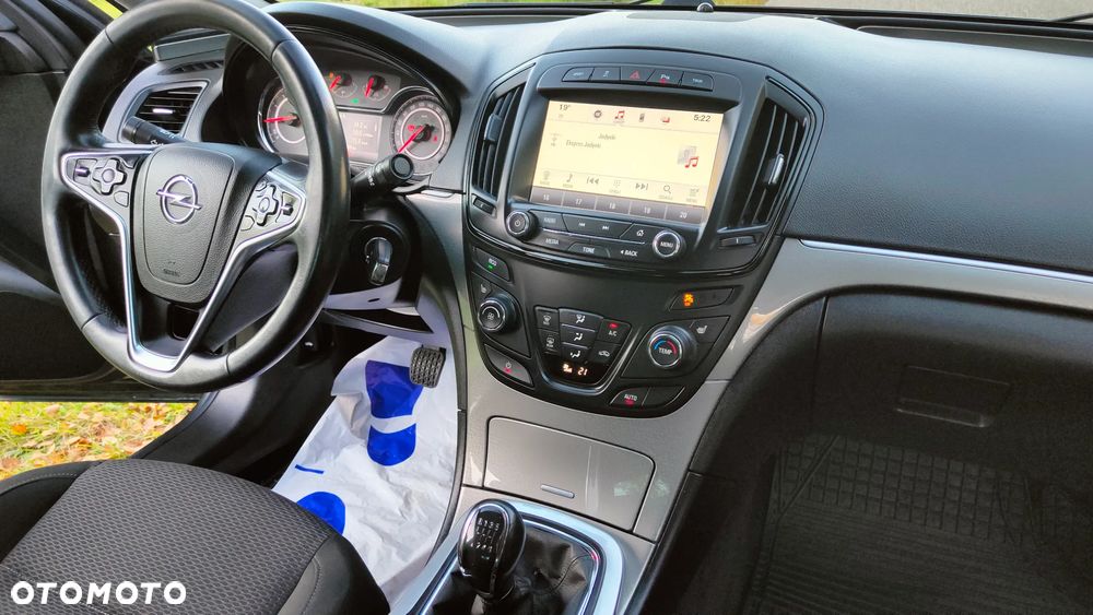 Opel Insignia - 19