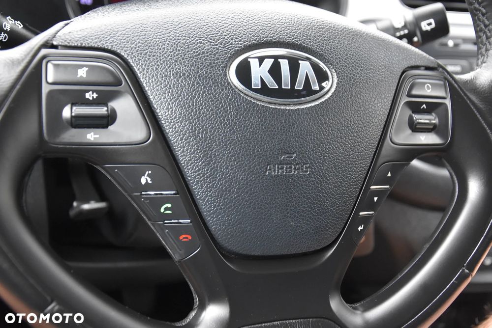 Kia Ceed 1.4 CVVT - 32
