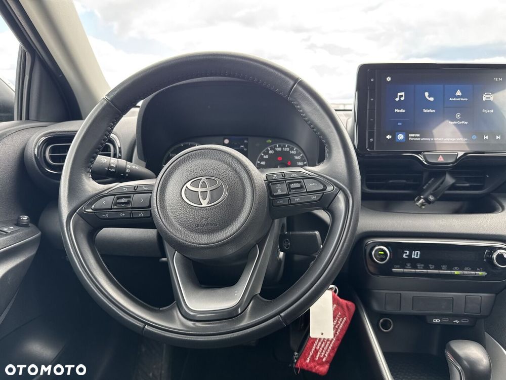 Toyota Yaris - 13