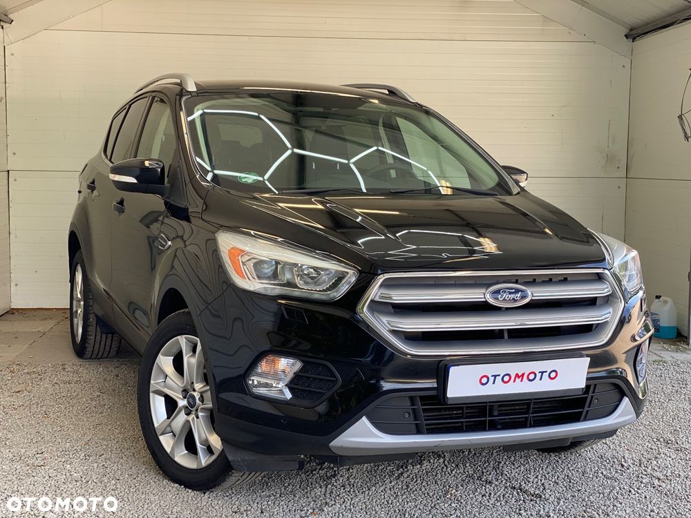Ford Kuga 2.0 TDCi FWD Titanium - 37