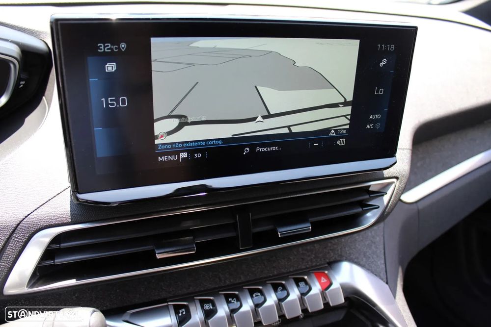 Peugeot 3008 1.2 PureTech Allure Pack EAT8 - 13