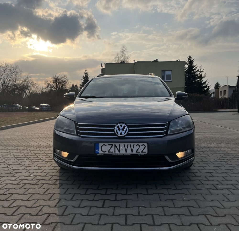 Volkswagen Passat 2.0 TDI Comfortline - 16