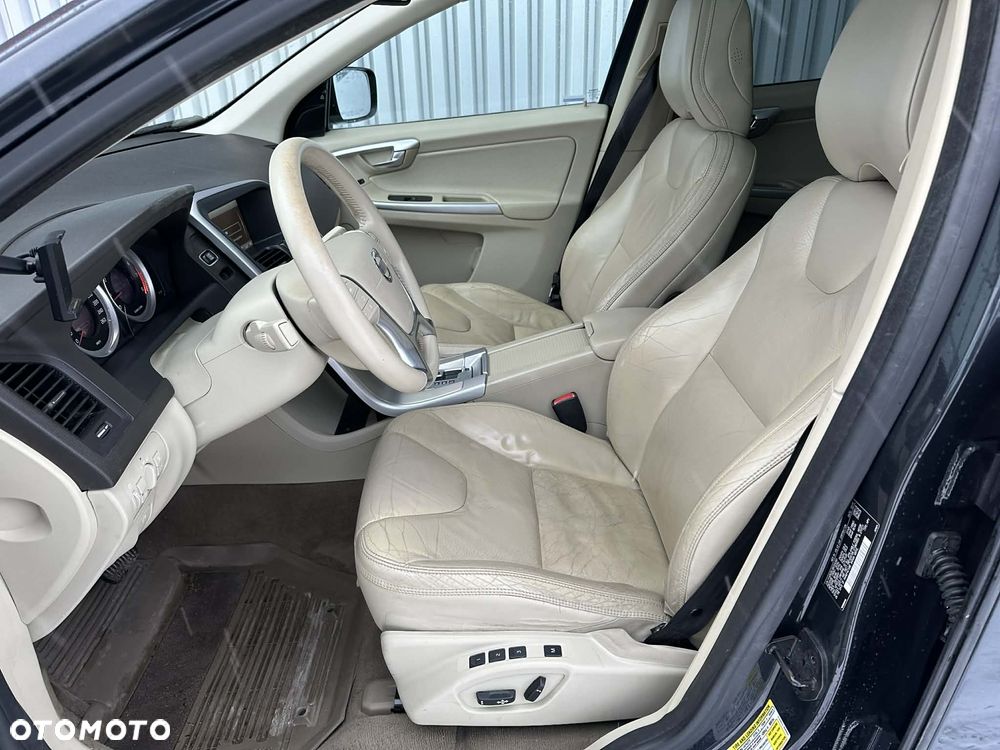 Volvo XC 60 - 3