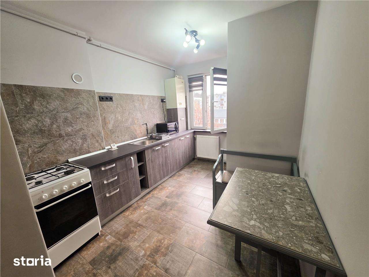 Apartament 2 camere, UMF, 7 Noiembrie, Targu Mures — fotografia 1