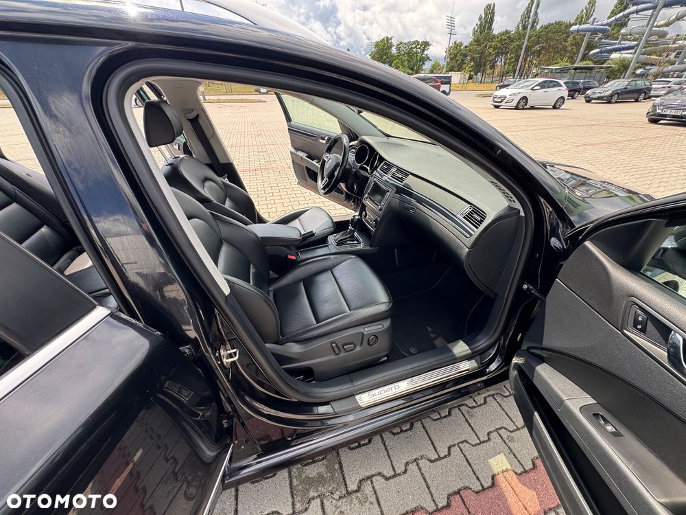 Skoda Superb 2.0 TDI Elegance DSG - 18
