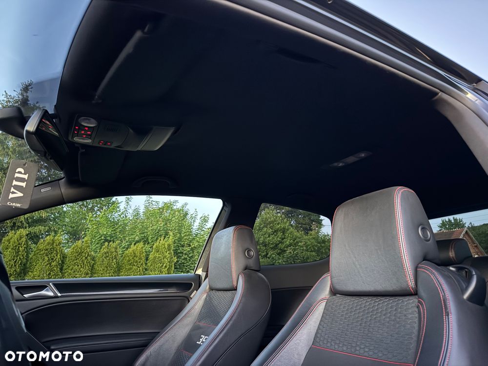 Volkswagen Golf 2.0 TSI GTI 35 - 17