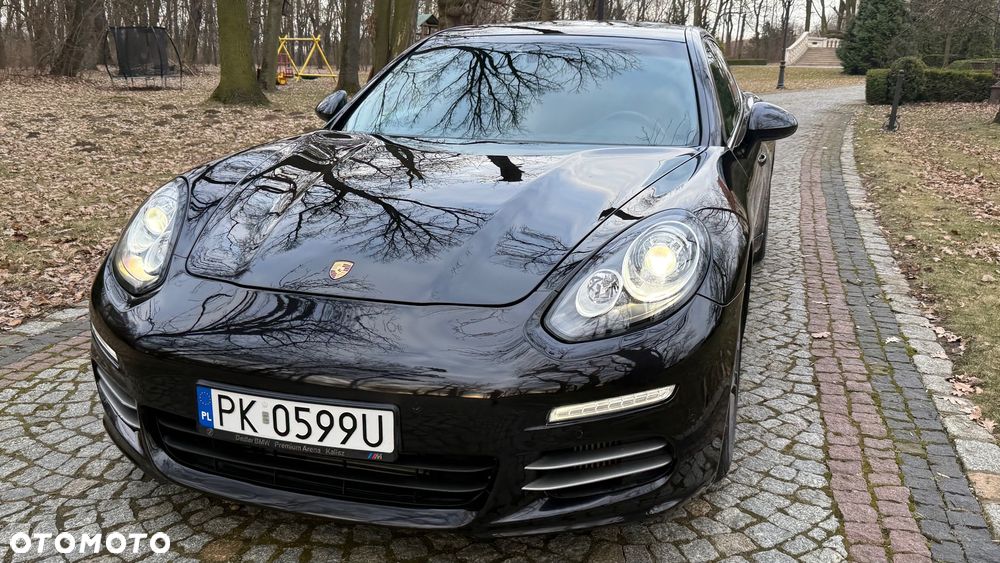 Porsche Panamera 4S - 5