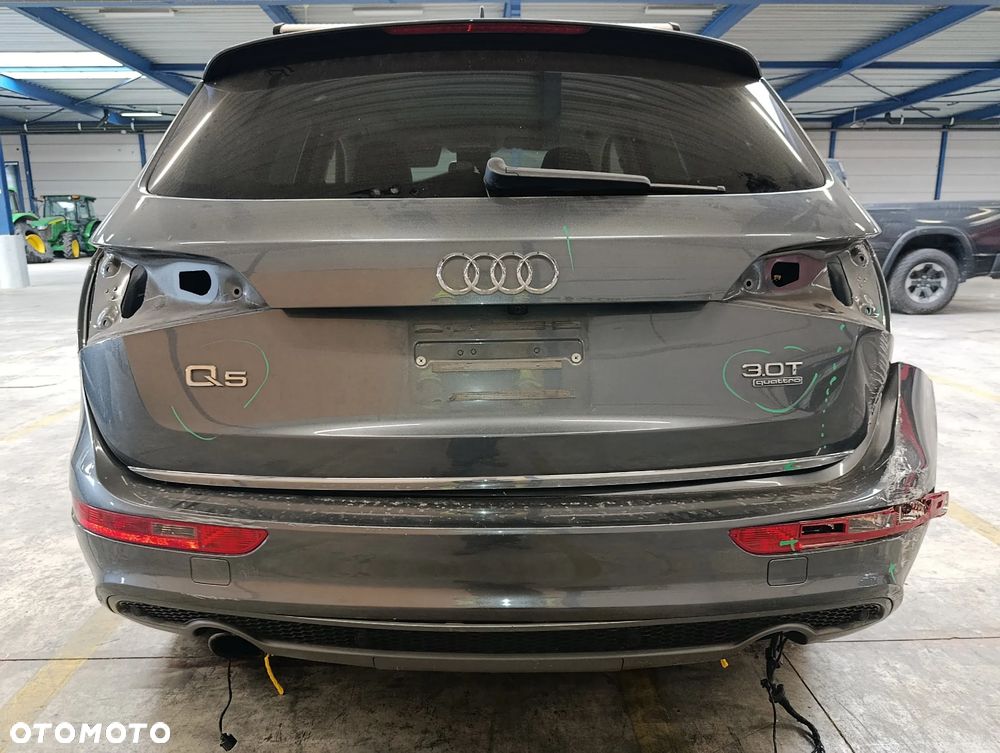Audi Q5 3.0 TFSI Quattro Tiptronic - 10