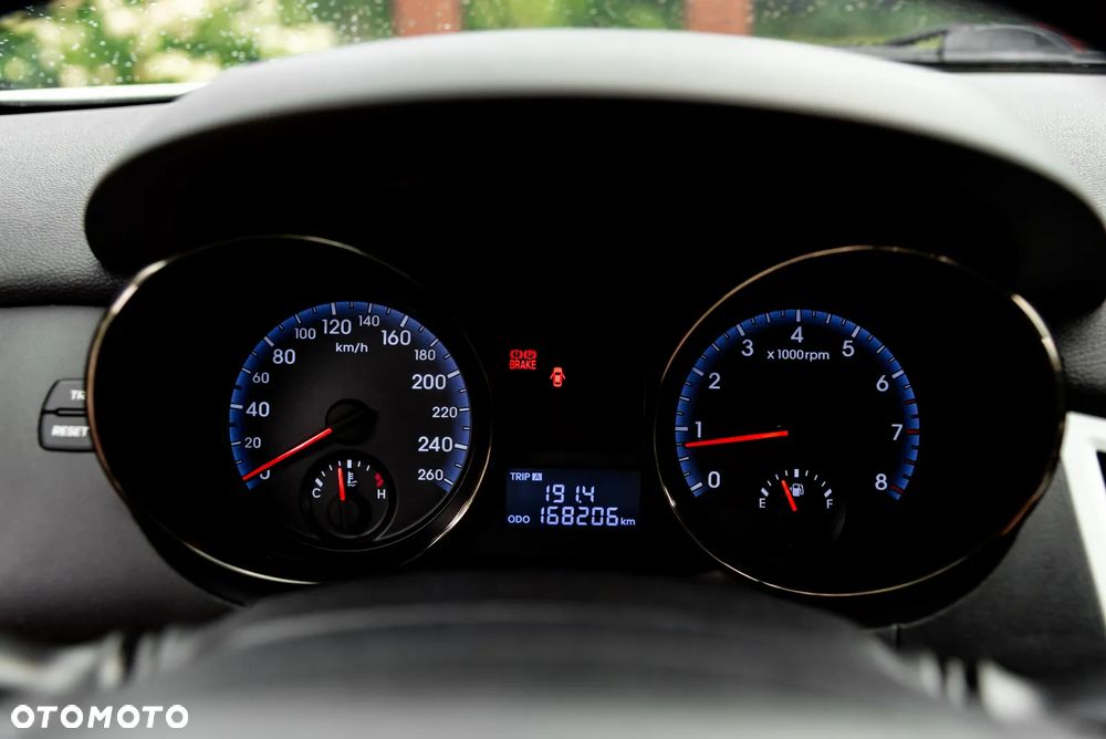 Hyundai Genesis Coupe 2.0 T - 19
