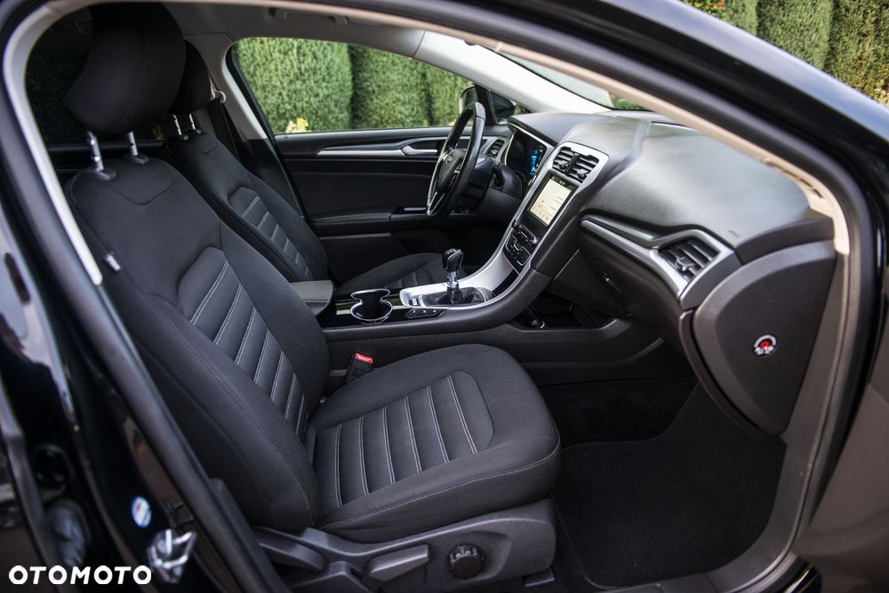 Ford Mondeo 2.0 TDCi Start-Stopp Business Edition - 35