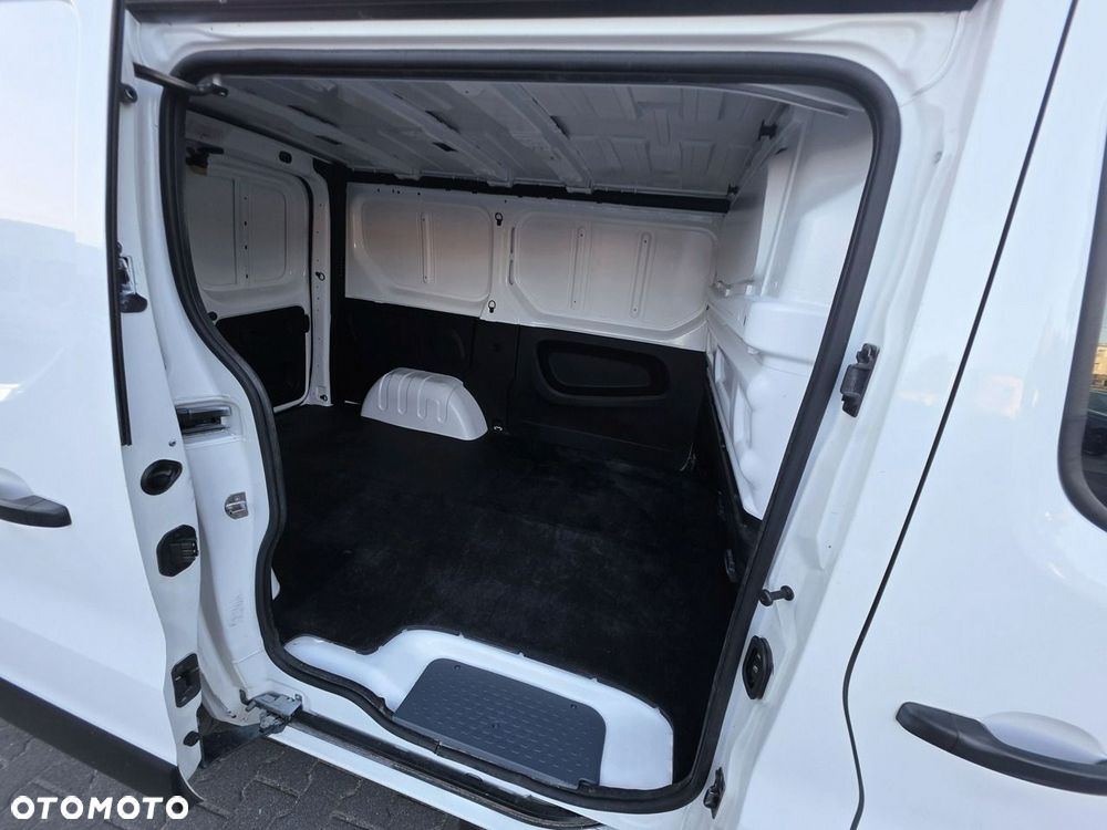 Renault Trafic - 20