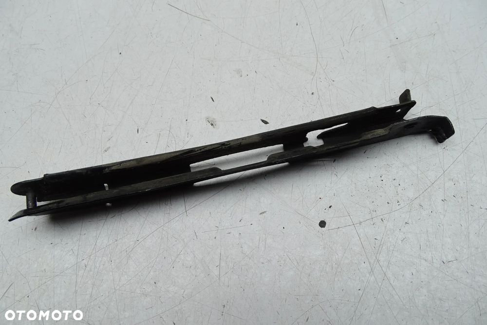 Mercedes CLS W219 Ślizg zderzaka prawy przód A2198800214 - 2