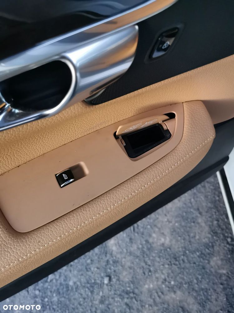 Volvo S90 T5 Momentum - 18