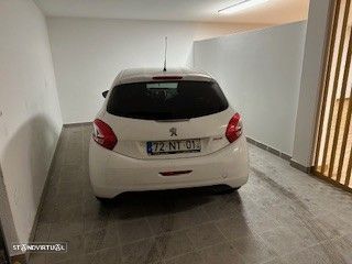 Peugeot 208 1.4 HDi Active - 14