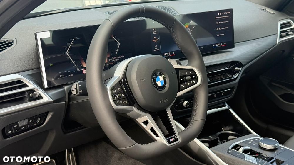 BMW Seria 3 330d xDrive mHEV M Sport - 19