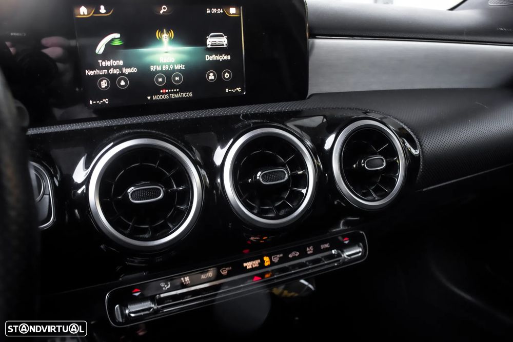 Mercedes-Benz A 180 d AMG Line Aut. - 25