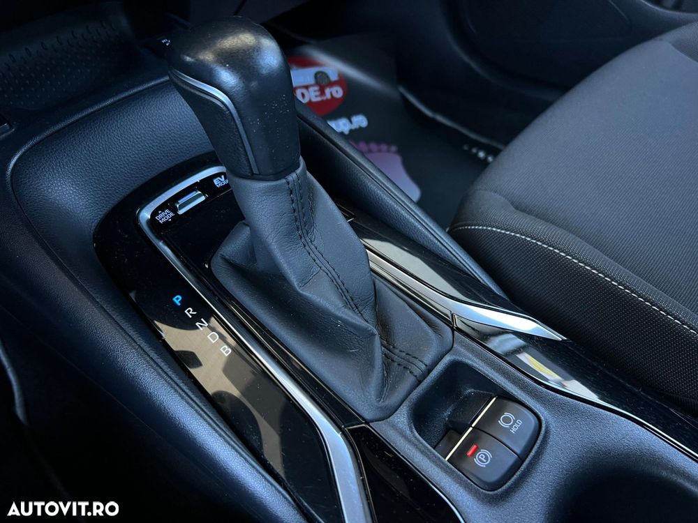 Toyota Corolla - 14