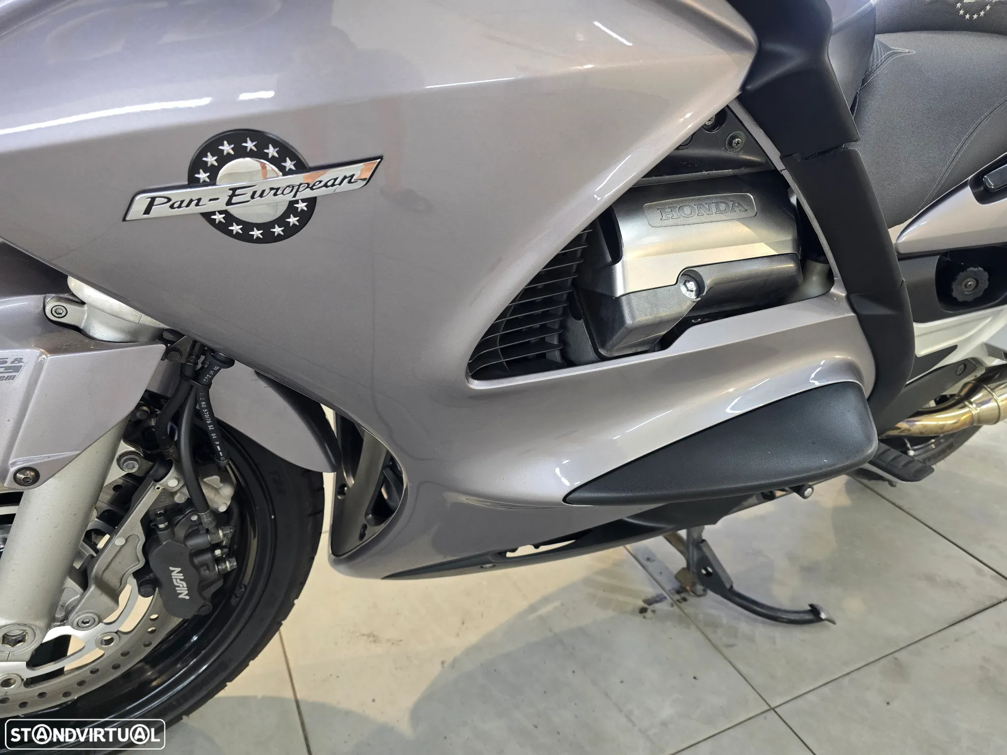 Honda Pan European ABS - 49