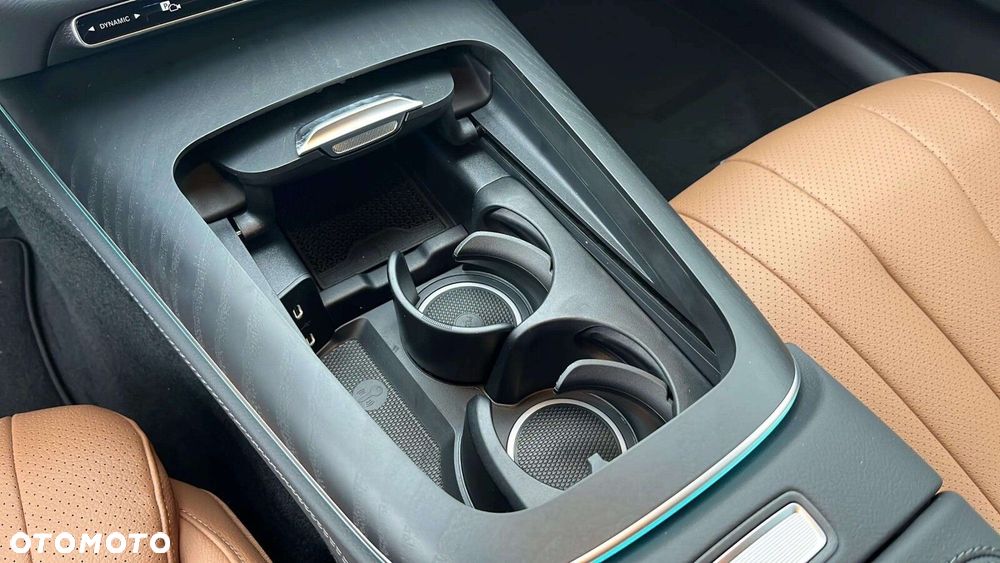 Mercedes-Benz Klasa E - 13