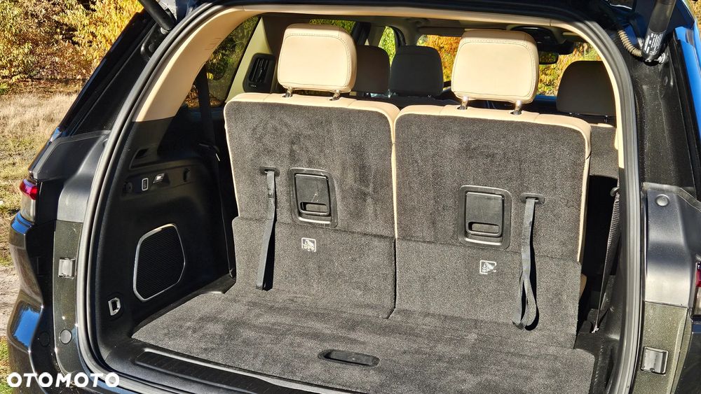 Jeep Grand Cherokee - 30