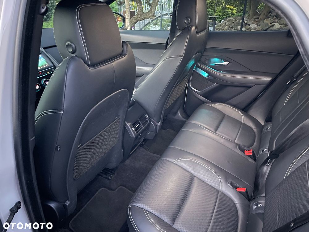 Jaguar E-Pace D150 AWD R-Dynamic HSE - 24