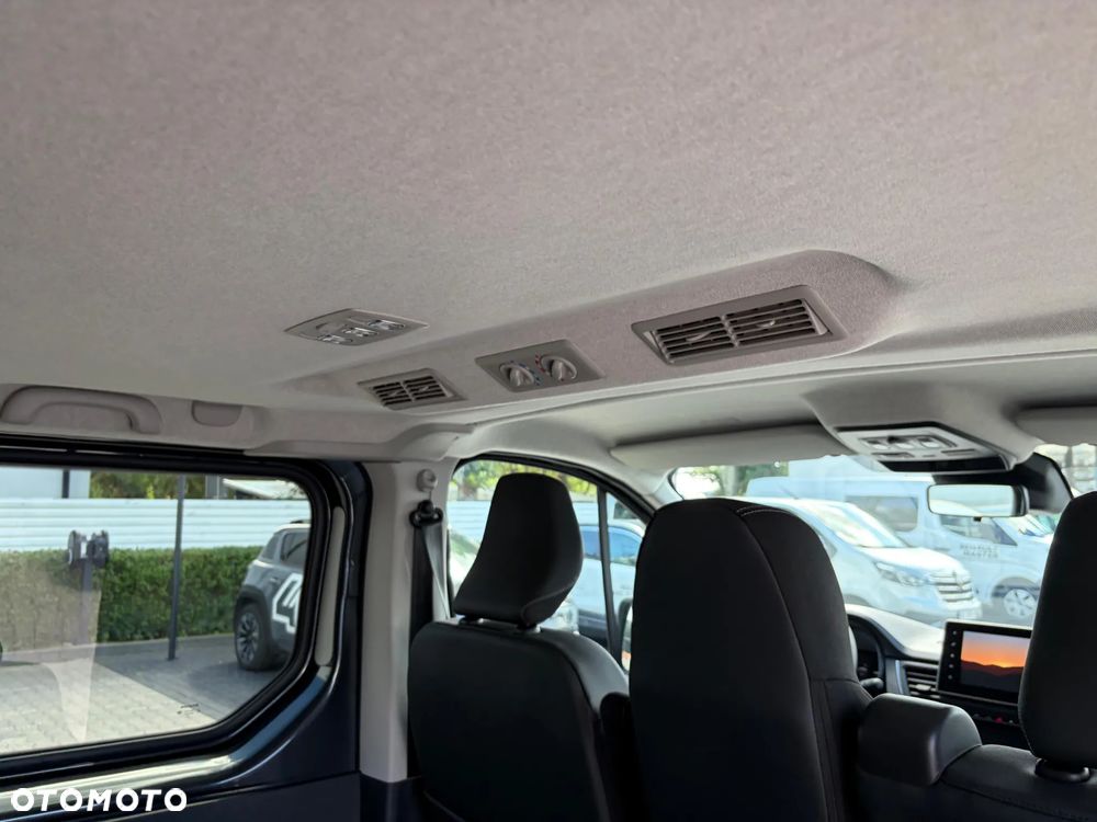 Renault Trafic - 17