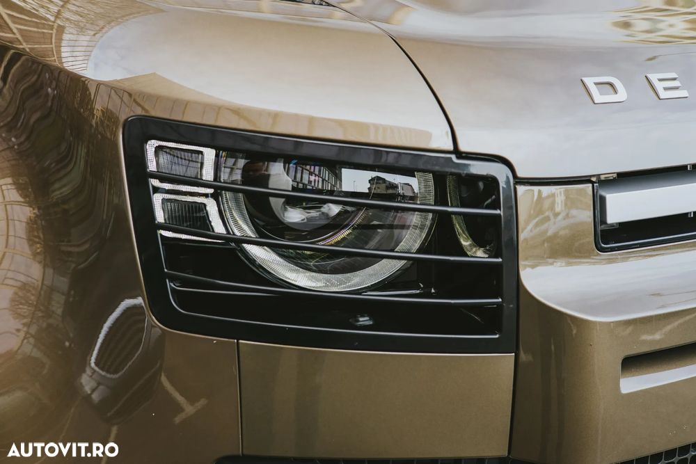 Land Rover Defender 110 3.0 D250 MHEV XS Edition - 4