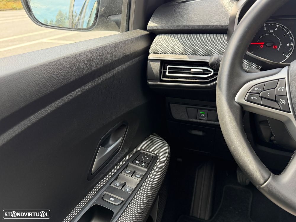 Dacia Sandero 1.0 ECO-G Expression Bi-Fuel - 31