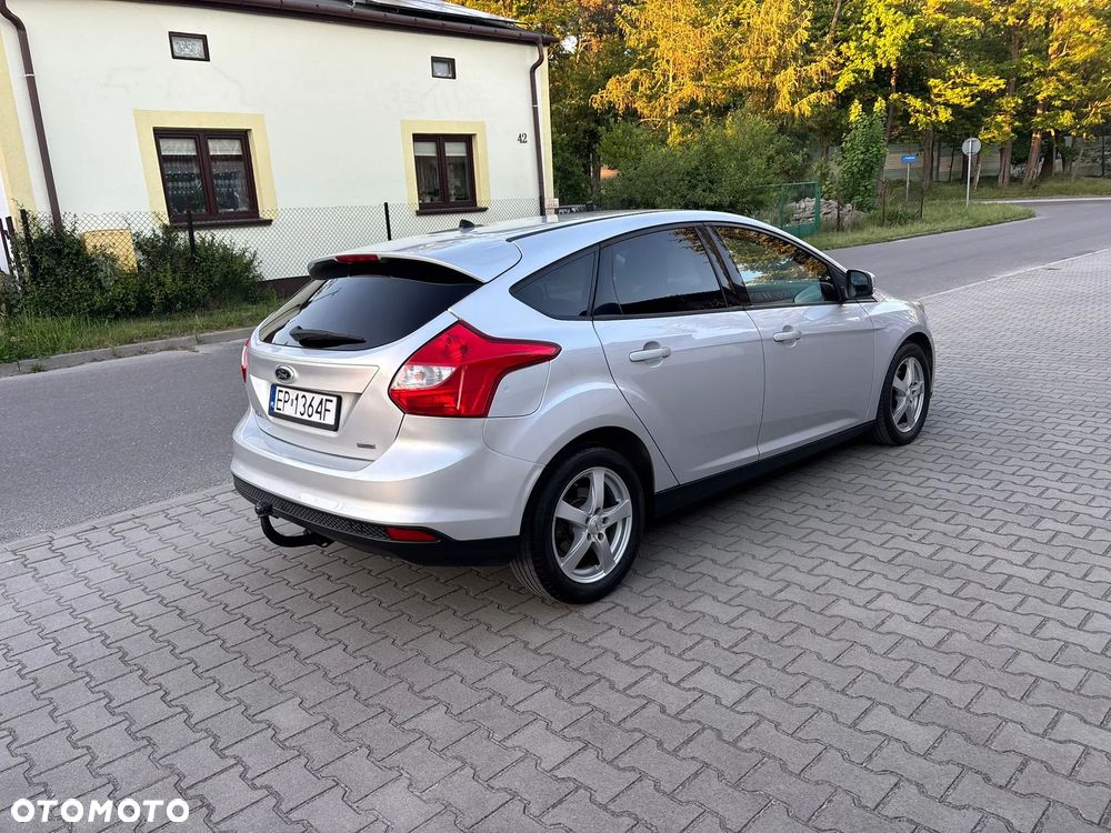 Ford Focus - 23