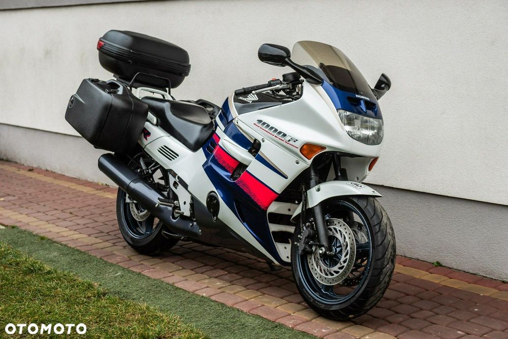 Honda CBR - 1