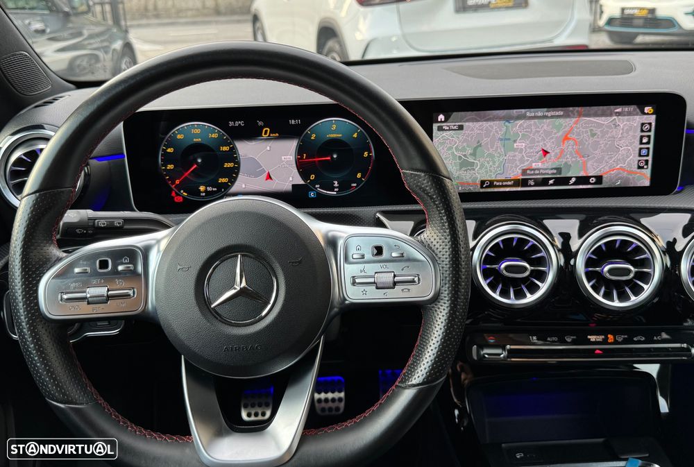 Mercedes-Benz A 180 d AMG Line - 25