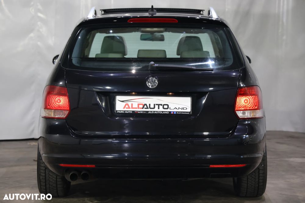 Volkswagen Golf 1.4 TSI Highline DSG - 36