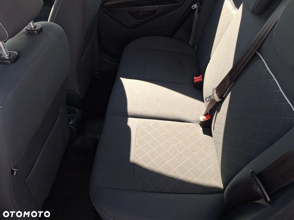 Ford Fiesta 1.4 Trend EU5 - 27