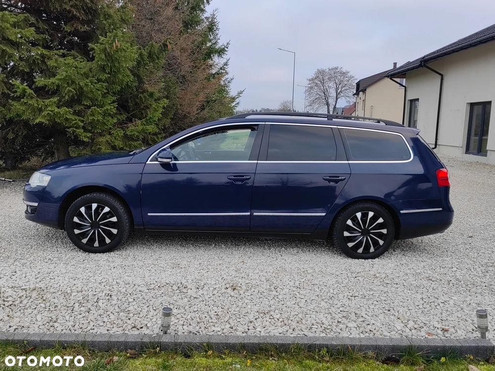 Volkswagen Passat 2.0 TDI Sportline DSG - 13