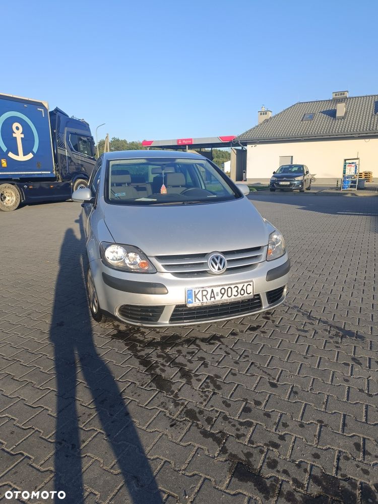 Volkswagen Golf - 2