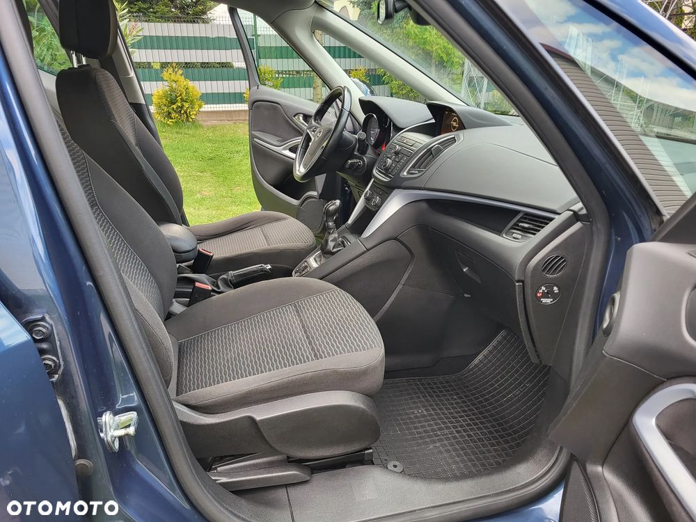 Opel Zafira 1.4 Turbo Business Edition - 9