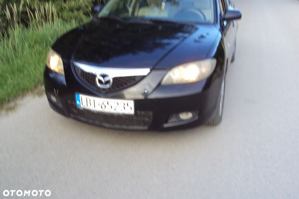 Mazda 3 - 4