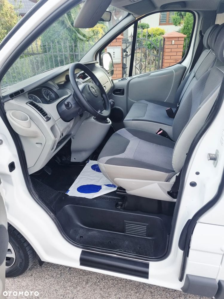 Opel Vivaro - 33