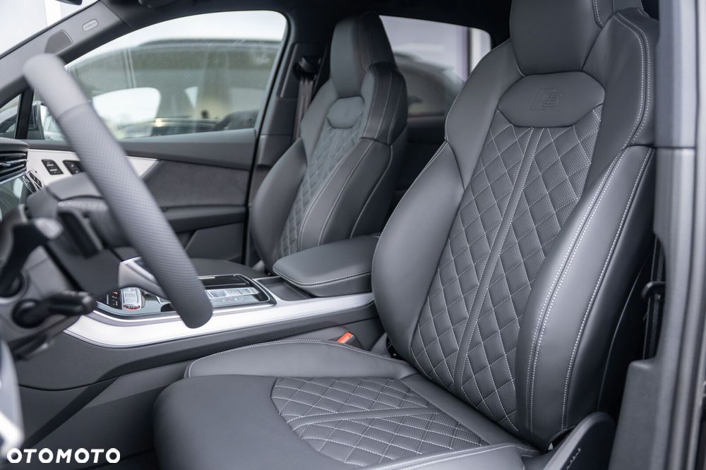 Audi SQ7 - 10