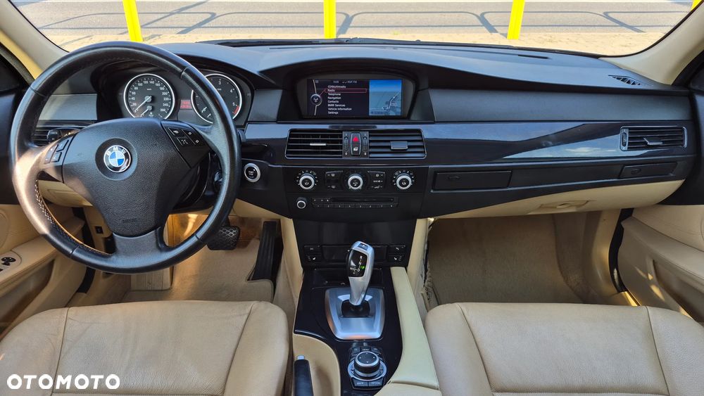 BMW Seria 5 520d - 6