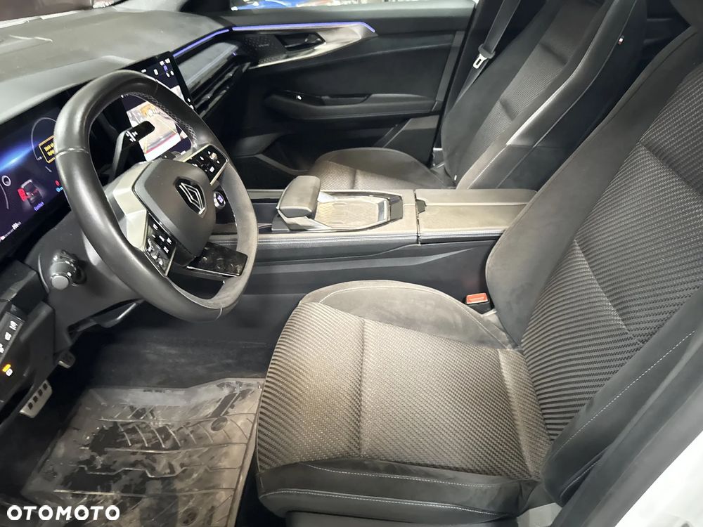 Renault Espace 1.2 E-Tech Full Hybrid 200 esprit Alpine MMT 5os - 9