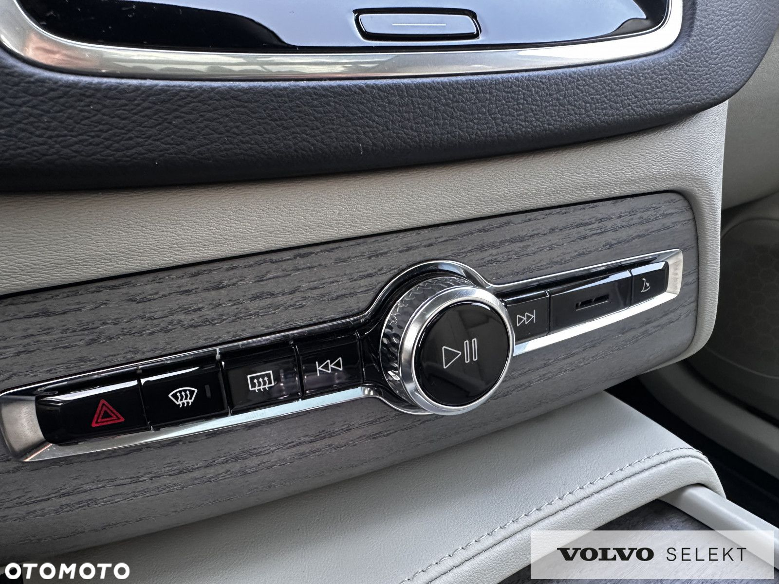 Volvo XC 90 - 17