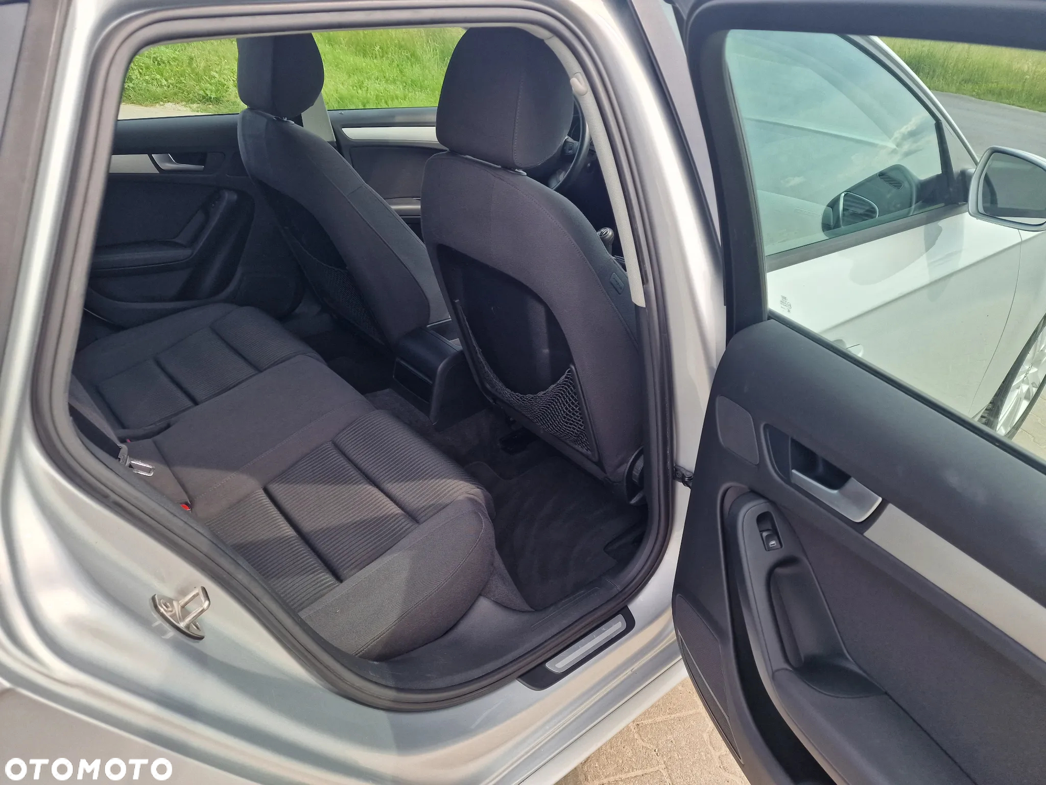 Audi A4 Avant 2.0 TDI DPF quattro Ambition - 24